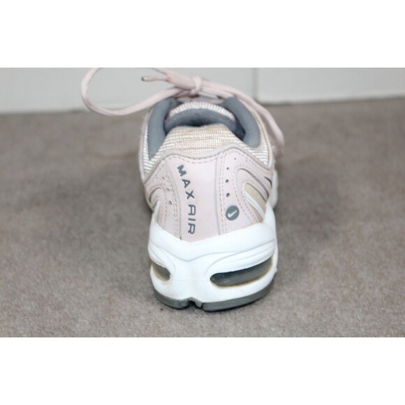 NIKE Women Max Tailwind IV Barely Rose Grey Size CK2600-600 Size 8 - Picture 13 of 16